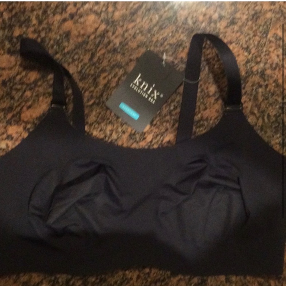 Knix Evolution NWT size 7 Black Tan nude 36DD/E-38DD/E wireless reversible